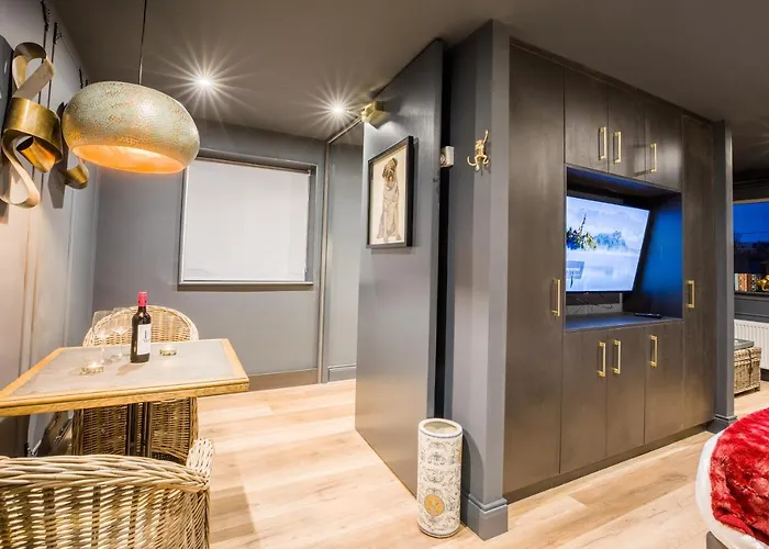 The At Castle Apartman